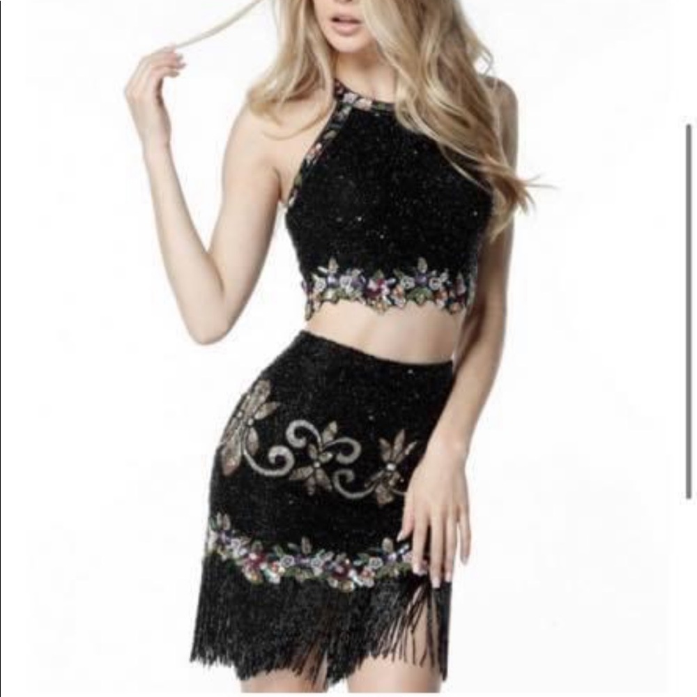 Beautiful homecoming or prom dress!